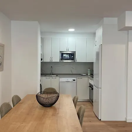 Izarra By Smiling Apartment *