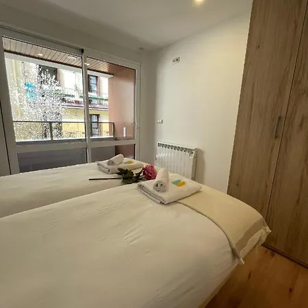 Izarra By Smiling * Hondarribia