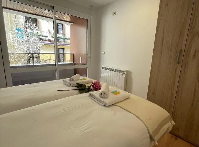 Izarra By Smiling * הונדאריבה